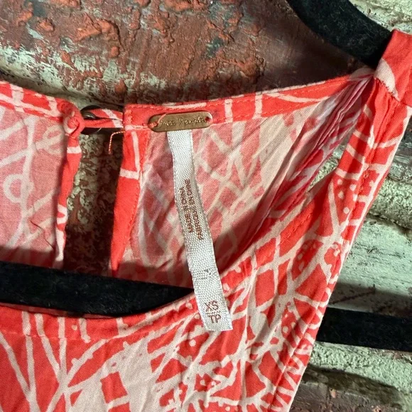 Free People La Mar Maxi Dress Coral Boho Printed High-Low Sleeveless Vacation S - Picture 3 of 4